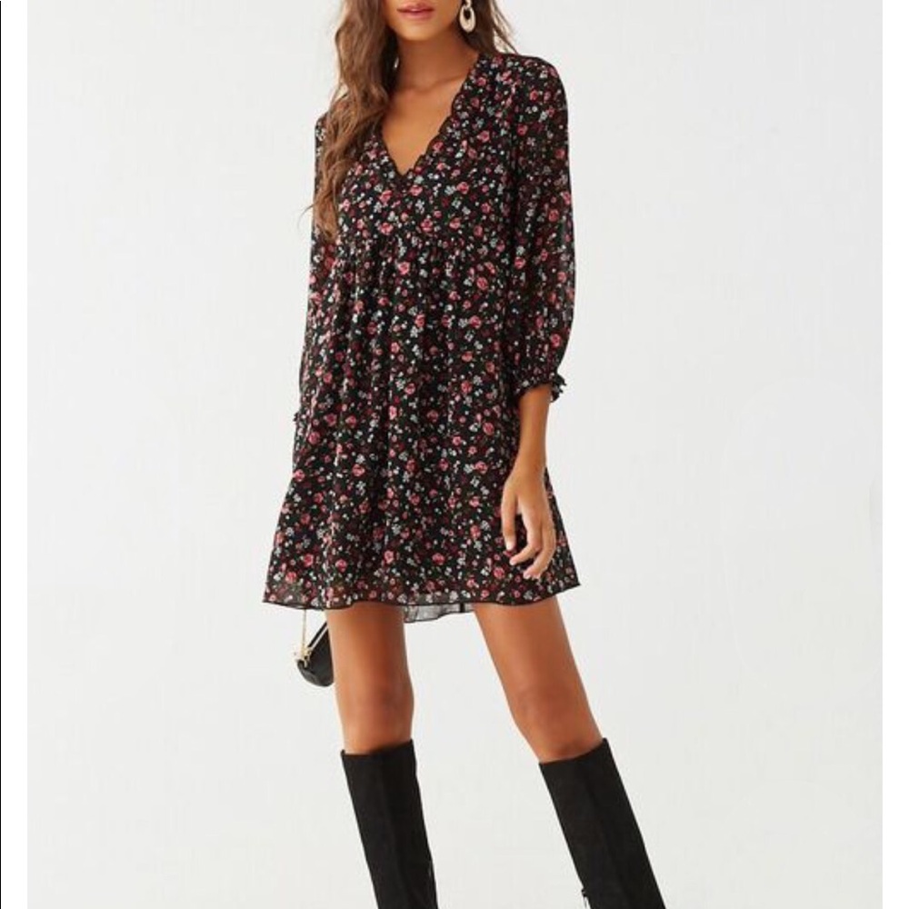 🌹Forever 21 Black & Pink Floral Peasant Dress